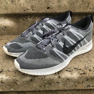 Nike Running Flyknit 1 Men's Size 13 554887-001